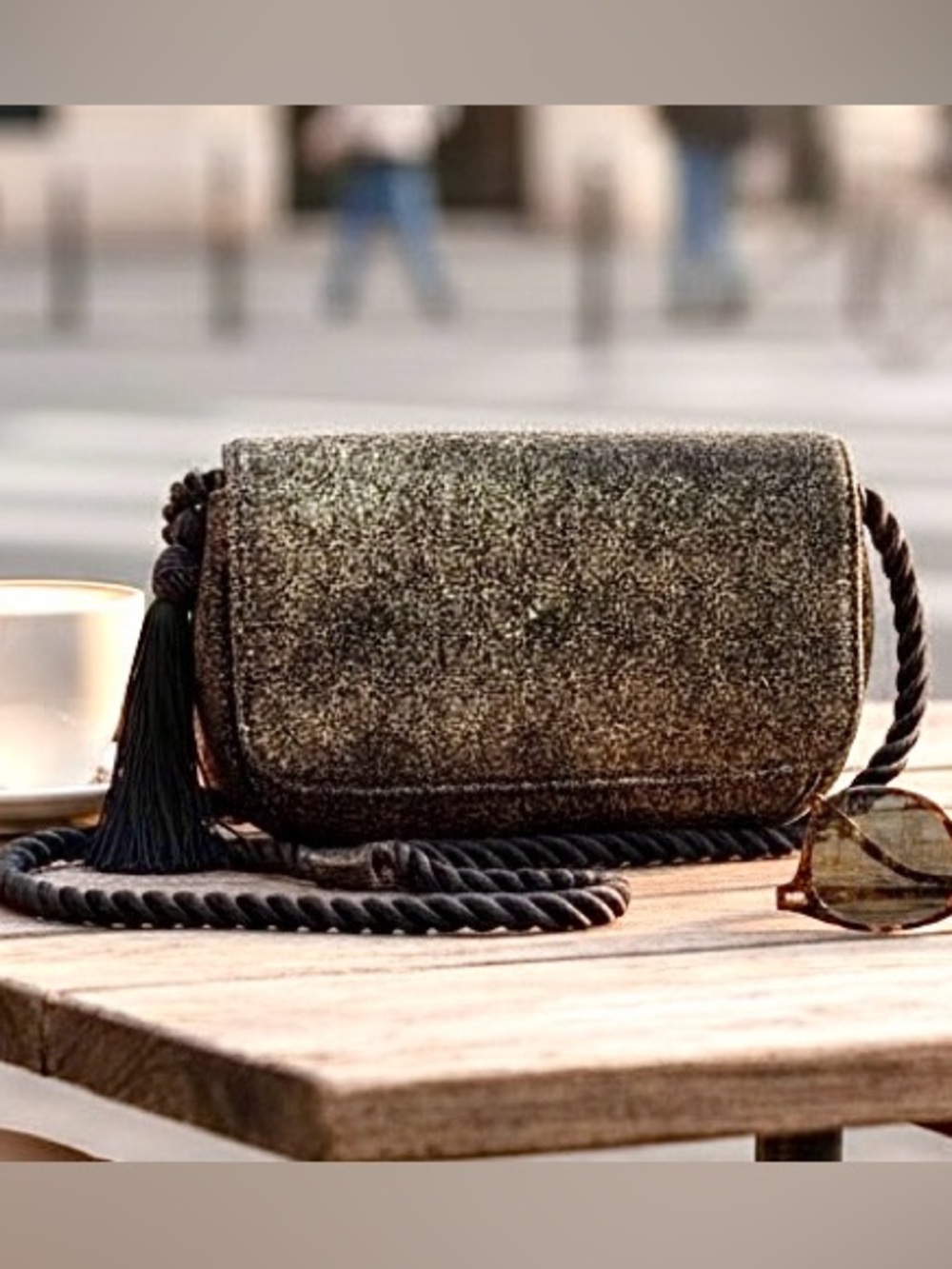 Vintage Susan Gail Bag Clutch Shoulder Crossbody Gold Black Casual to Evening